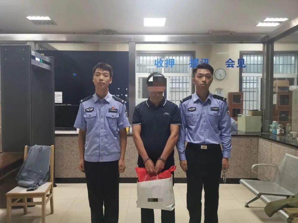 橫跨多省抓獲11人！湖南公安鐵腕斷卡摧毀特大電信網(wǎng)絡詐騙團伙(圖9)