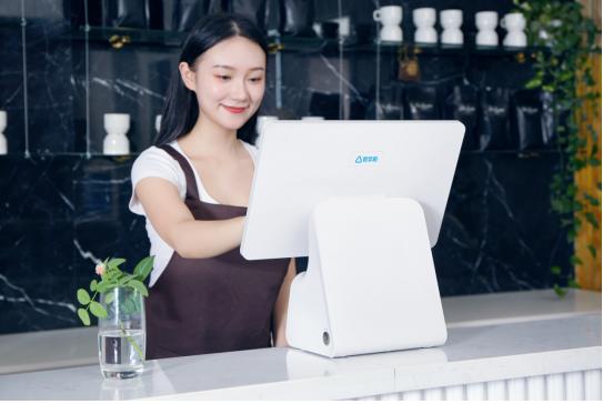 餐飲企業(yè)迫切實現(xiàn)智能化轉(zhuǎn)型，樂刷母公司移卡讓企業(yè)升級更簡單(圖1)